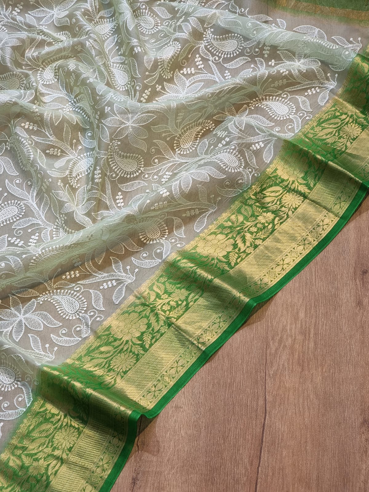 Organza Saree with Lakhnawi embriodery